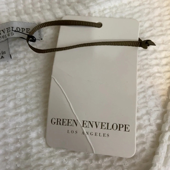 Green Envelope Sleeveless Button Front with Tie- L - Picture 5 of 6